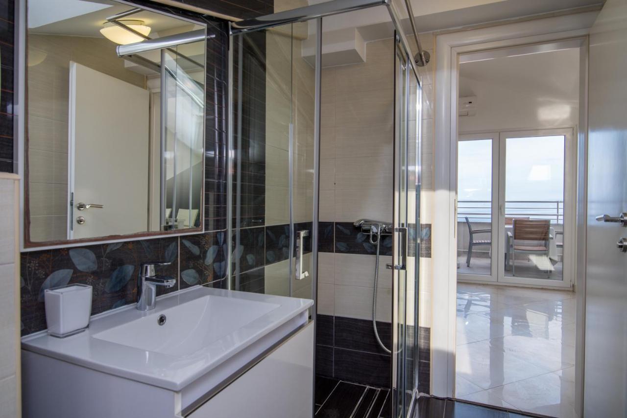 Apartments & Rooms Lavanda Malinska Ngoại thất bức ảnh